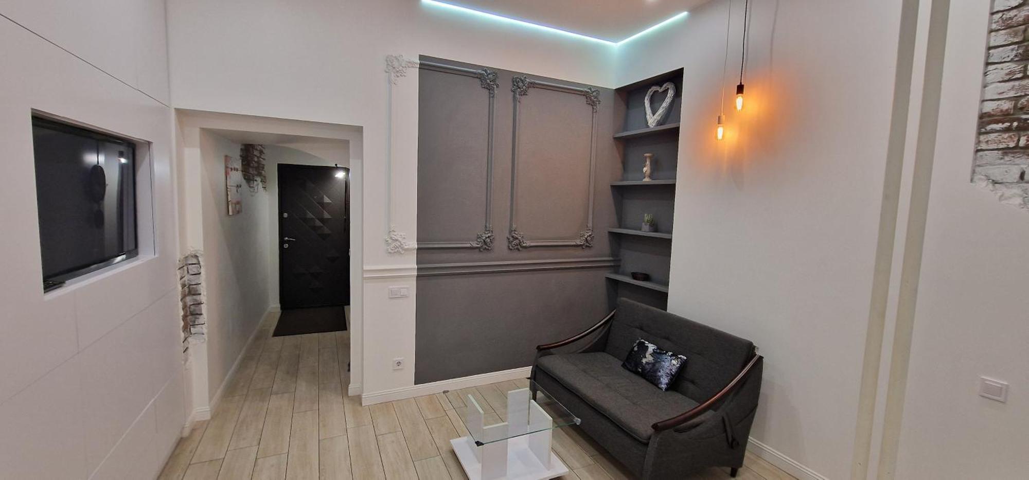Чорно -Білий Люкс В Центрі Lejlighed Lviv Eksteriør billede